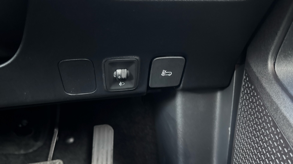 MG HS 1.5 T-GDI Hybrid+ Trophy 5dr Auto Hybrid Hatchback - Image 40