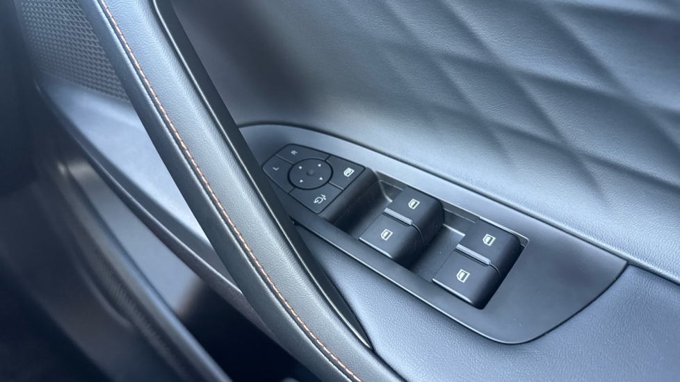 MG HS 1.5 T-GDI Hybrid+ Trophy 5dr Auto Hybrid Hatchback - Image 41