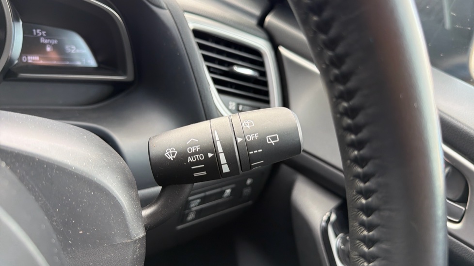 Mazda 3 2.0 SE-L Nav 5dr Petrol Hatchback - Image 33