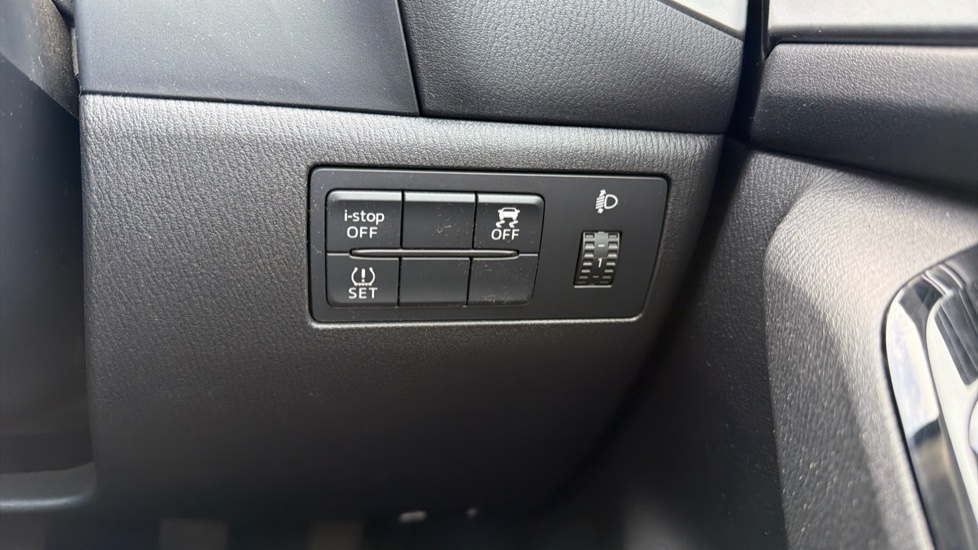 Mazda 3 2.0 SE-L Nav 5dr Petrol Hatchback - Image 37