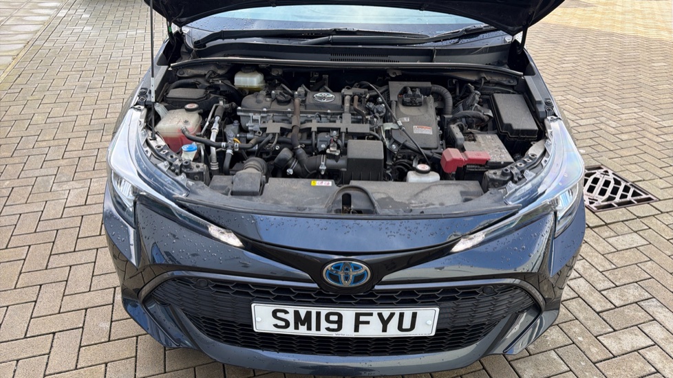 Toyota Corolla 1.8 VVT-i Hybrid Icon Tech 5dr CVT Hybrid Hatchback - Image 8