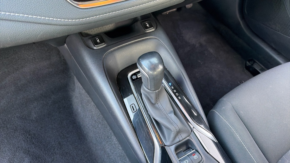 Toyota Corolla 1.8 VVT-i Hybrid Icon Tech 5dr CVT Hybrid Hatchback - Image 13