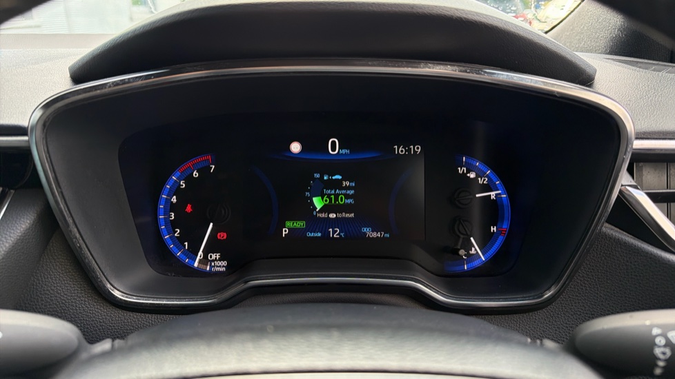 Toyota Corolla 1.8 VVT-i Hybrid Icon Tech 5dr CVT Hybrid Hatchback - Image 18