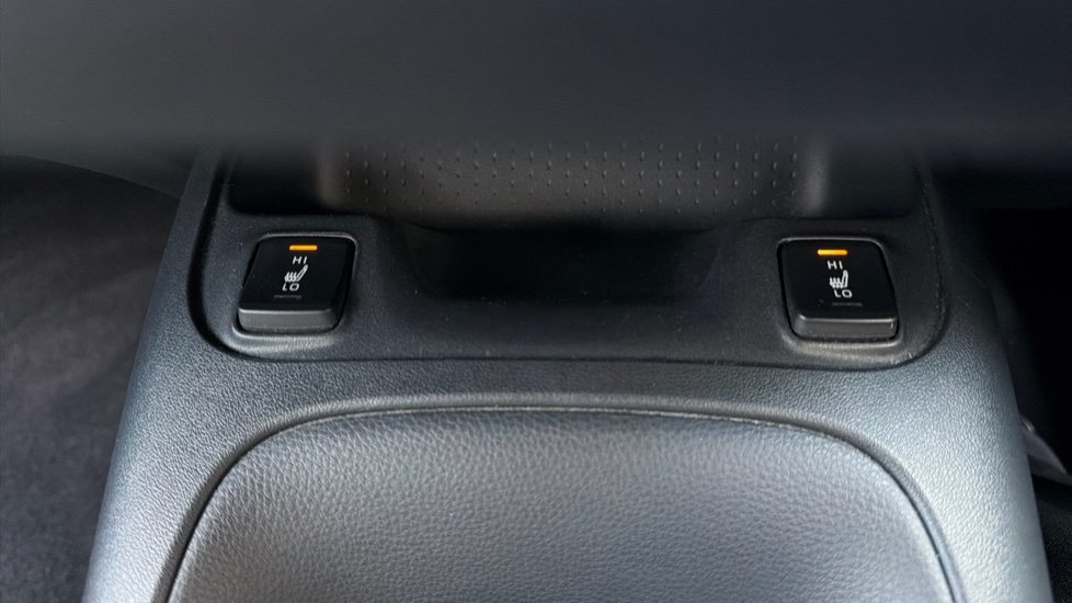 Toyota Corolla 1.8 VVT-i Hybrid Icon Tech 5dr CVT Hybrid Hatchback - Image 31