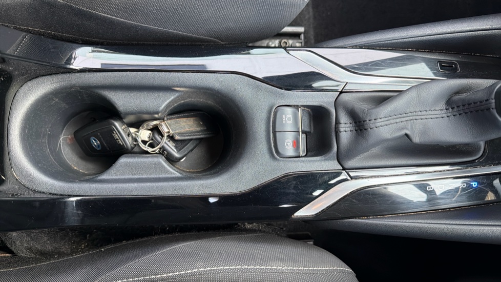 Toyota Corolla 1.8 VVT-i Hybrid Icon Tech 5dr CVT Hybrid Hatchback - Image 36