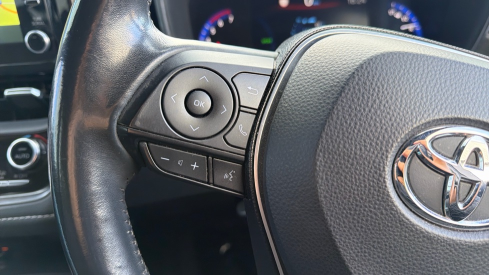 Toyota Corolla 1.8 VVT-i Hybrid Icon Tech 5dr CVT Hybrid Hatchback - Image 40