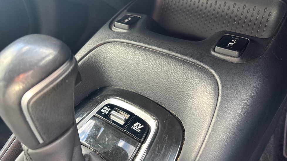 Toyota Corolla 1.8 VVT-i Hybrid Icon Tech 5dr CVT Hybrid Hatchback - Image 53