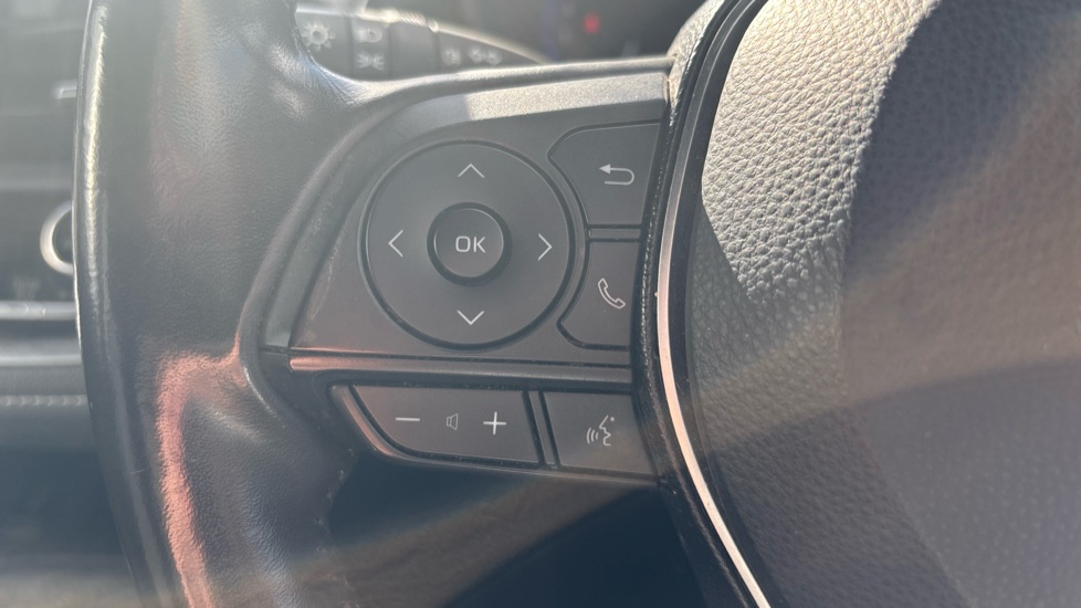 Toyota Corolla 1.8 VVT-i Hybrid Icon Tech 5dr CVT Hybrid Hatchback - Image 60
