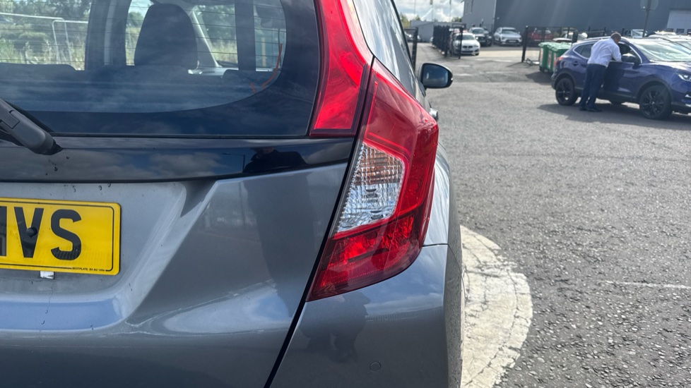 Honda Jazz 1.3 i-VTEC SE 5dr CVT Petrol Hatchback - Image 24