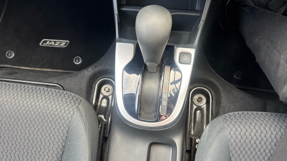 Honda Jazz 1.3 i-VTEC SE 5dr CVT Petrol Hatchback - Image 42