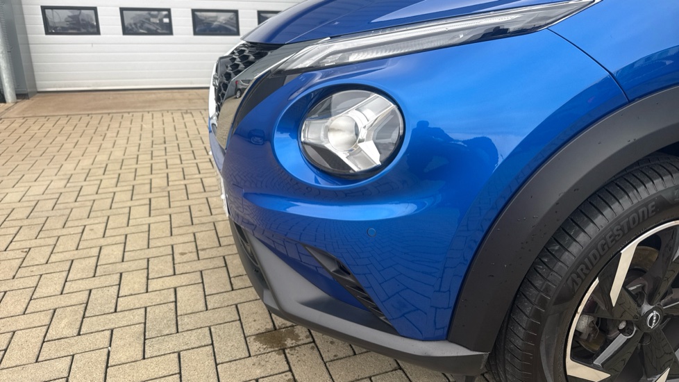 Nissan Juke 1.0 DiG-T 114 N-Connecta 5dr Petrol Hatchback - Image 22