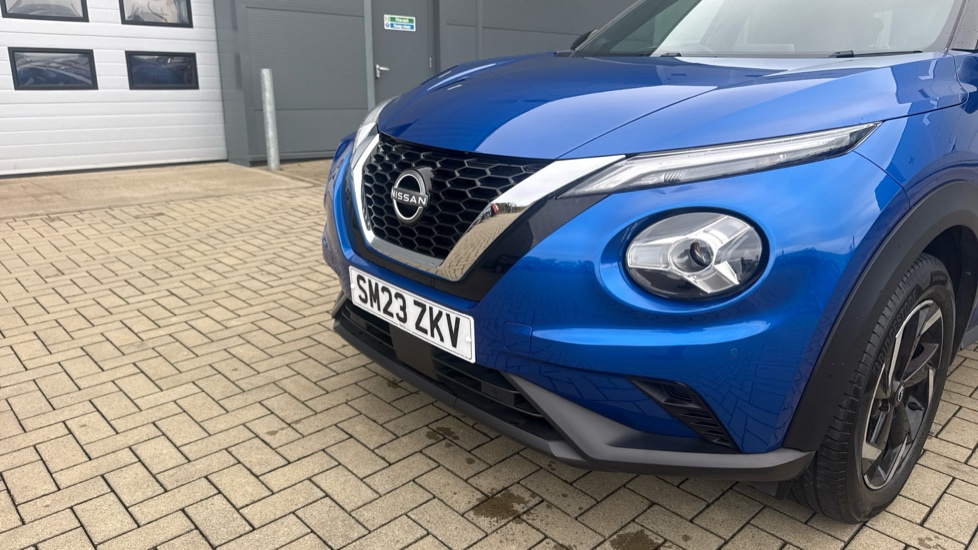 Nissan Juke 1.0 DiG-T 114 N-Connecta 5dr Petrol Hatchback - Image 23