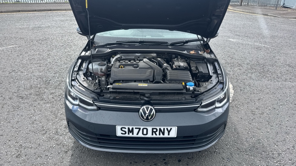 Volkswagen Golf 1.5 TSI Life 5dr Petrol Hatchback - Image 8
