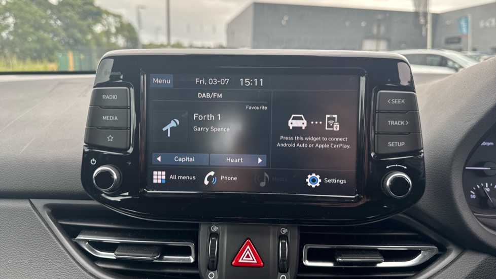 Hyundai i30 1.0T GDi SE Connect 5dr Petrol Hatchback - Image 12