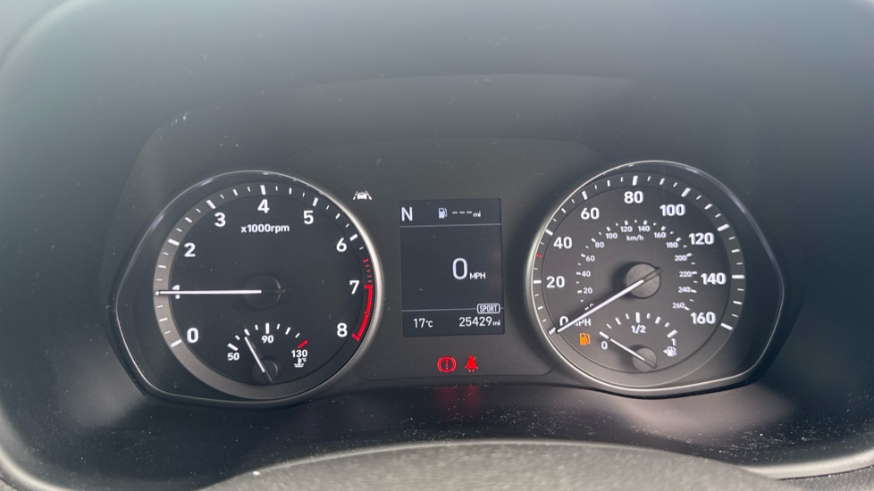 Hyundai i30 1.0T GDi SE Connect 5dr Petrol Hatchback - Image 18