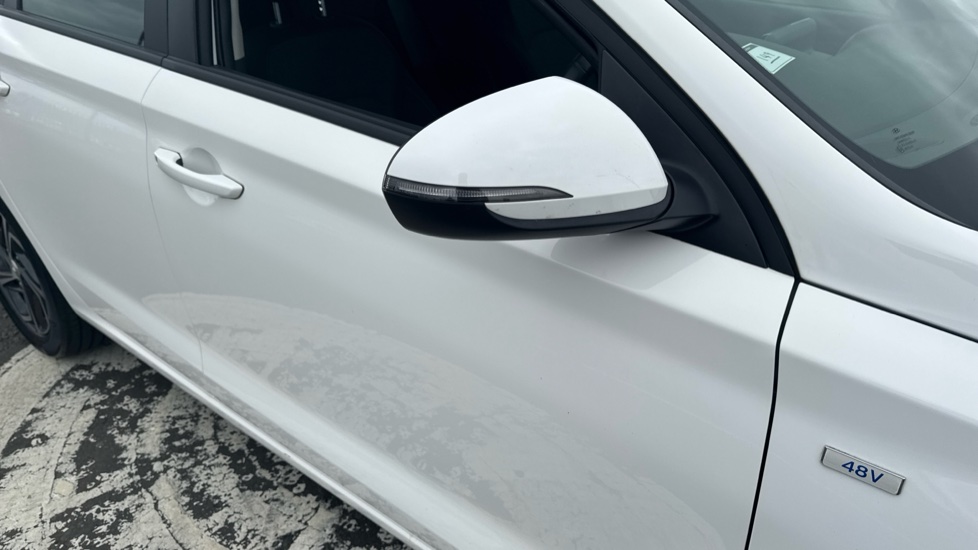 Hyundai i30 1.0T GDi SE Connect 5dr Petrol Hatchback - Image 27