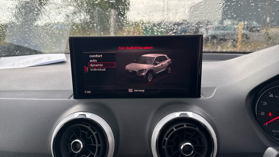 Audi Q2 30 TFSI Technik 5dr Petrol Estate - Image 31
