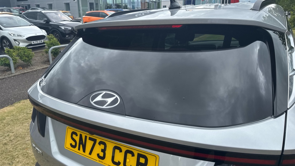 Hyundai TUCSON 1.6 TGDi Hybrid 230 Premium 5dr 2WD Auto Hybrid Estate - Image 24