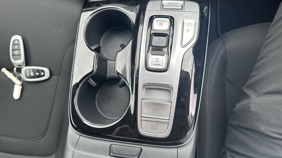 Hyundai TUCSON 1.6 TGDi Hybrid 230 Premium 5dr 2WD Auto Hybrid Estate - Image 47