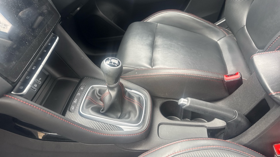 MG ZS 1.5 VTi-TECH Exclusive 5dr Petrol Hatchback - Image 13