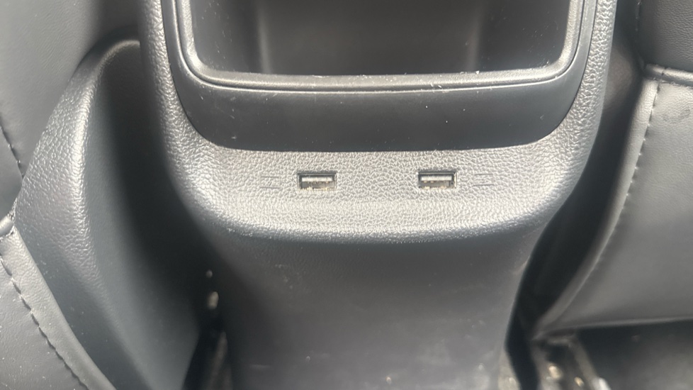 MG ZS 1.5 VTi-TECH Exclusive 5dr Petrol Hatchback - Image 29