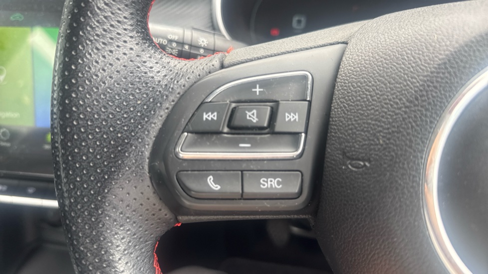 MG ZS 1.5 VTi-TECH Exclusive 5dr Petrol Hatchback - Image 41