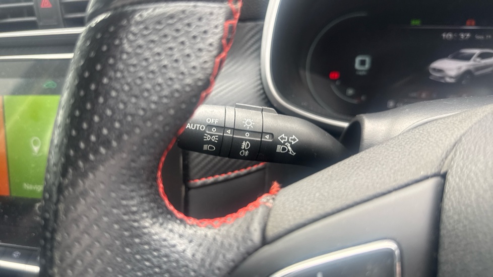 MG ZS 1.5 VTi-TECH Exclusive 5dr Petrol Hatchback - Image 42