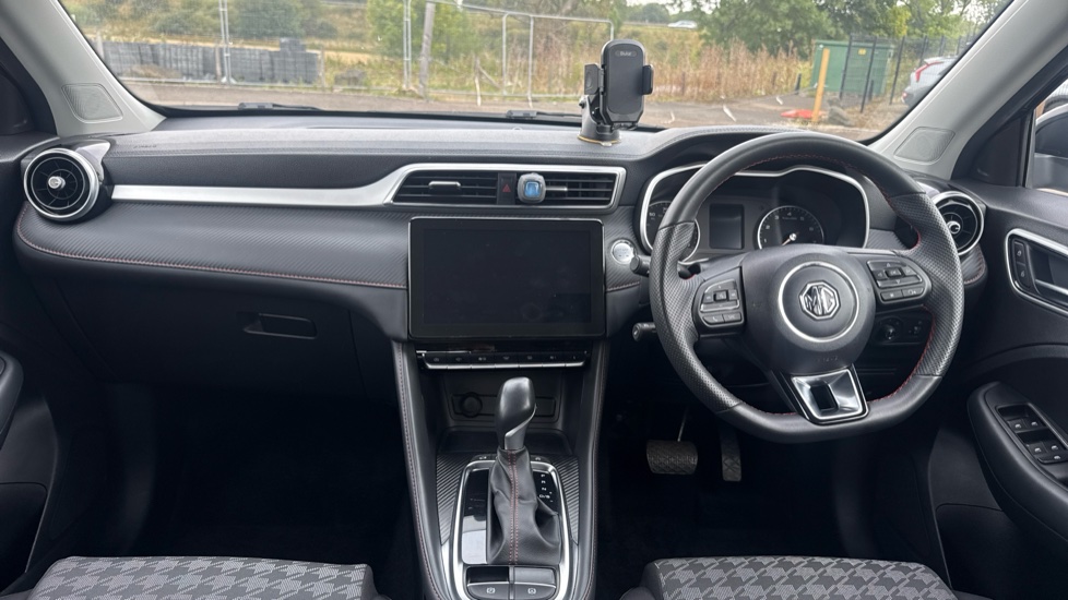 MG ZS 1.0T GDi Excite 5dr DCT Petrol Hatchback - Image 10