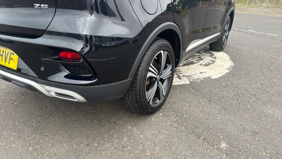 MG ZS 1.0T GDi Excite 5dr DCT Petrol Hatchback - Image 25