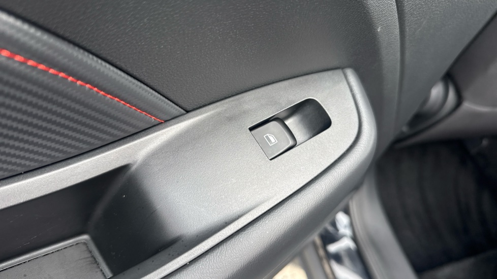 MG ZS 1.0T GDi Excite 5dr DCT Petrol Hatchback - Image 27