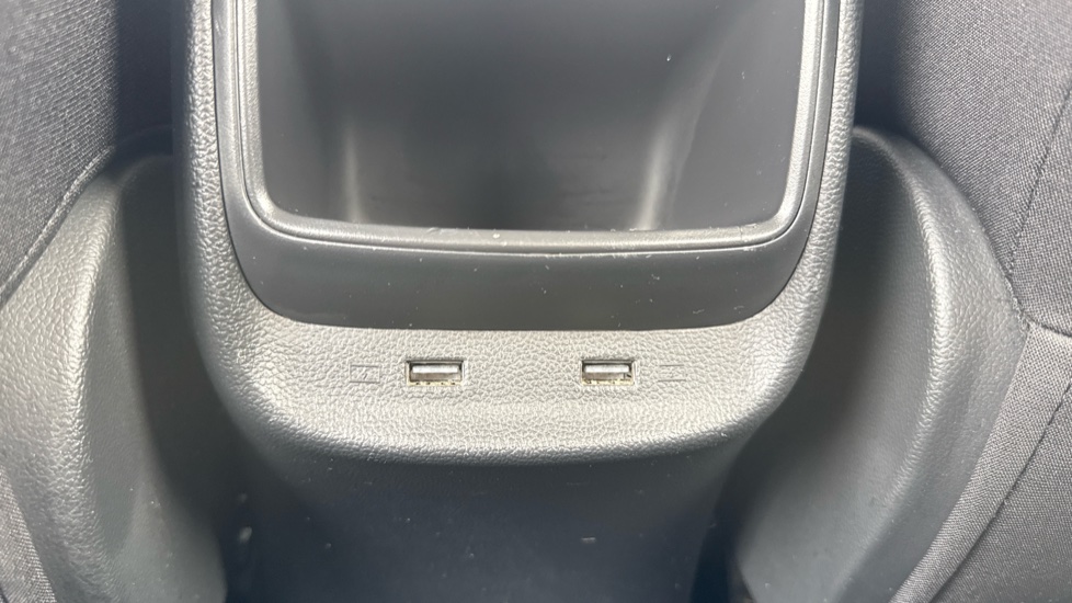 MG ZS 1.0T GDi Excite 5dr DCT Petrol Hatchback - Image 28