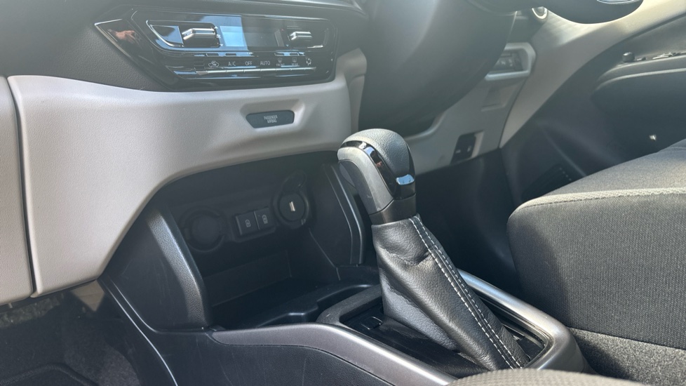 Suzuki Swift 1.2 Mild Hybrid Ultra 5dr CVT Petrol Hatchback - Image 13