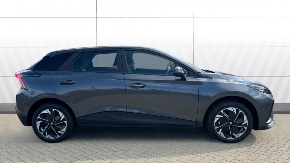 MG MG4 150kW SE [Nav] EV Long Range 64kWh 5dr Auto Electric Hatchback - Image 5