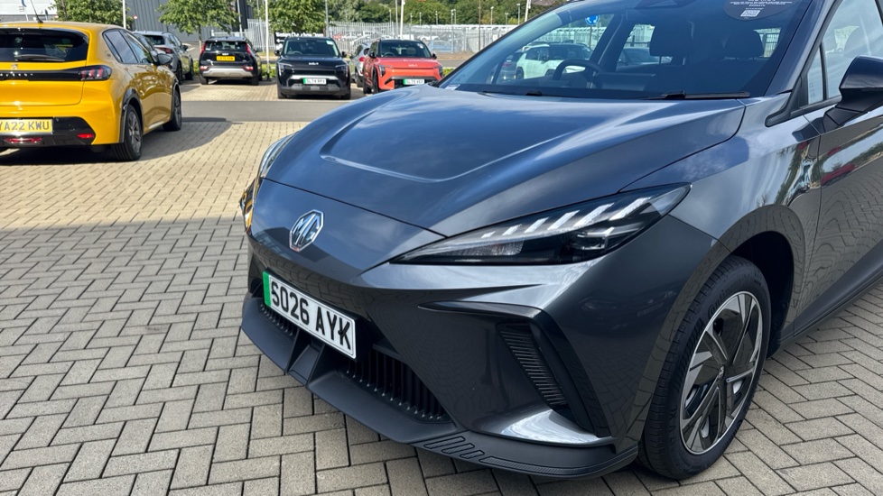 MG MG4 150kW SE [Nav] EV Long Range 64kWh 5dr Auto Electric Hatchback - Image 22