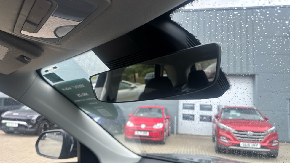 MG ZS 1.5 SE 5dr Petrol Hatchback - Image 35