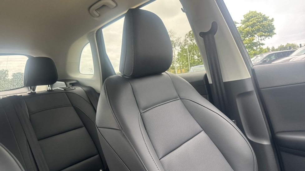 MG ZS 1.5 SE 5dr Petrol Hatchback - Image 41