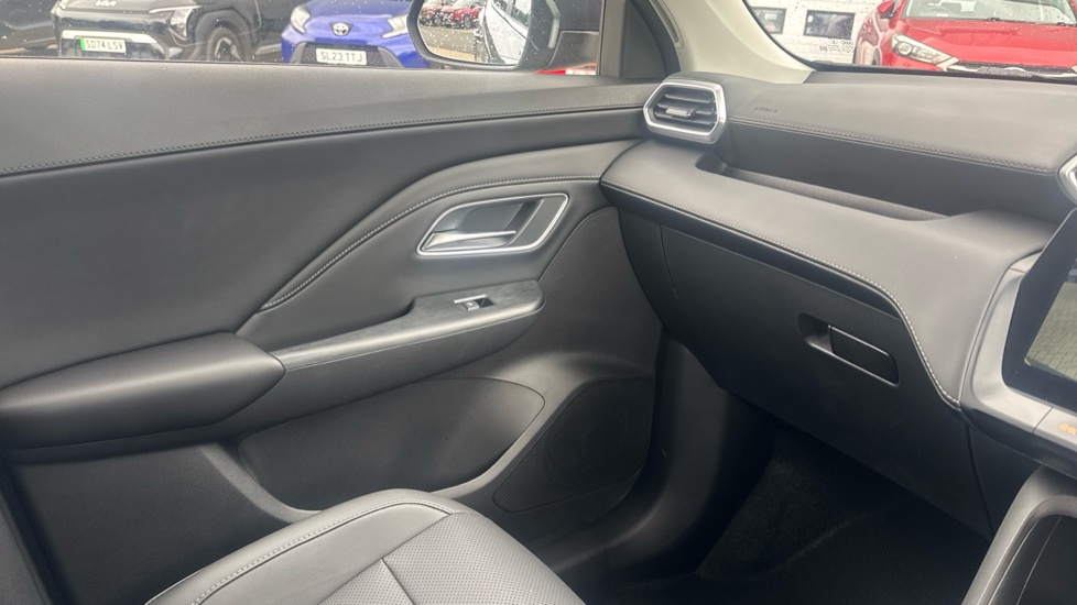 MG ZS 1.5 SE 5dr Petrol Hatchback - Image 42