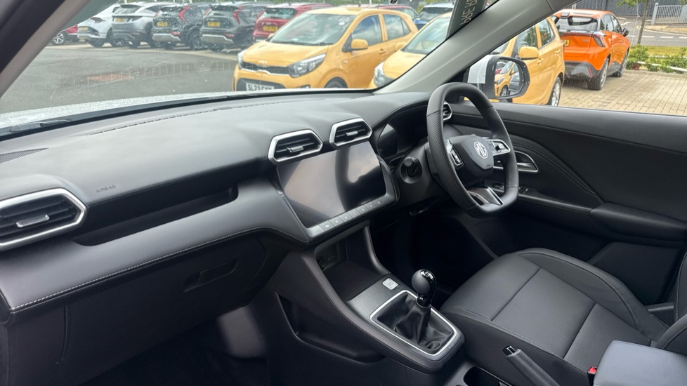 MG ZS 1.5 SE 5dr Petrol Hatchback - Image 9