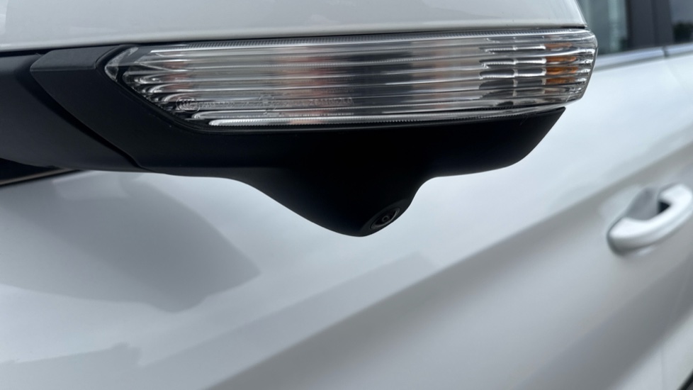 MG ZS 1.5 SE 5dr Petrol Hatchback - Image 23