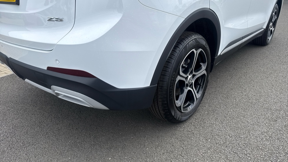 MG ZS 1.5 SE 5dr Petrol Hatchback - Image 28