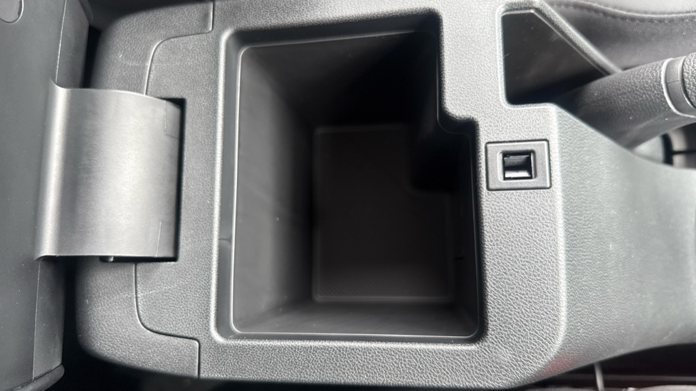 MG ZS 1.5 SE 5dr Petrol Hatchback - Image 47