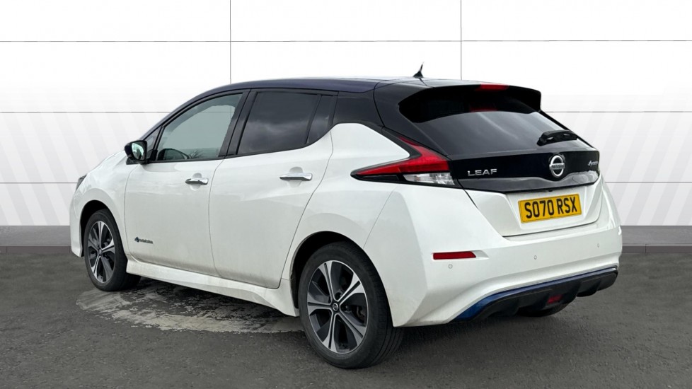 Nissan LEAF 110kW 3.Zero 40kWh 5dr Auto Electric Hatchback - Image 2