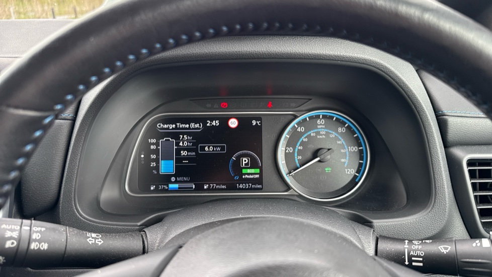 Nissan LEAF 110kW 3.Zero 40kWh 5dr Auto Electric Hatchback - Image 18