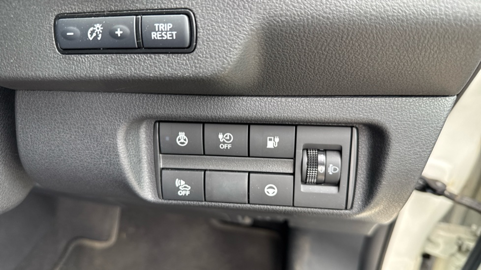 Nissan LEAF 110kW 3.Zero 40kWh 5dr Auto Electric Hatchback - Image 21