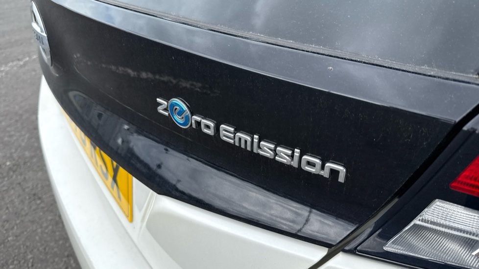 Nissan LEAF 110kW 3.Zero 40kWh 5dr Auto Electric Hatchback - Image 29