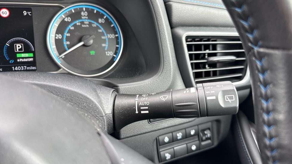 Nissan LEAF 110kW 3.Zero 40kWh 5dr Auto Electric Hatchback - Image 33