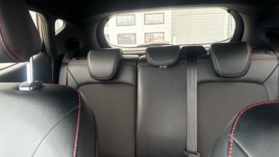 Ford Fiesta 1.0 EcoBoost Hybrid mHEV 155 ST-Line X Edition 5dr Petrol Hatchback - Image 15