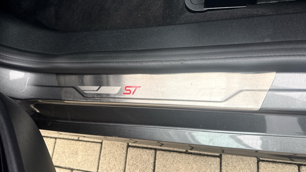 Ford Fiesta 1.0 EcoBoost Hybrid mHEV 155 ST-Line X Edition 5dr Petrol Hatchback - Image 22