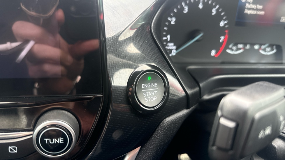 Ford Fiesta 1.0 EcoBoost Hybrid mHEV 155 ST-Line X Edition 5dr Petrol Hatchback - Image 37