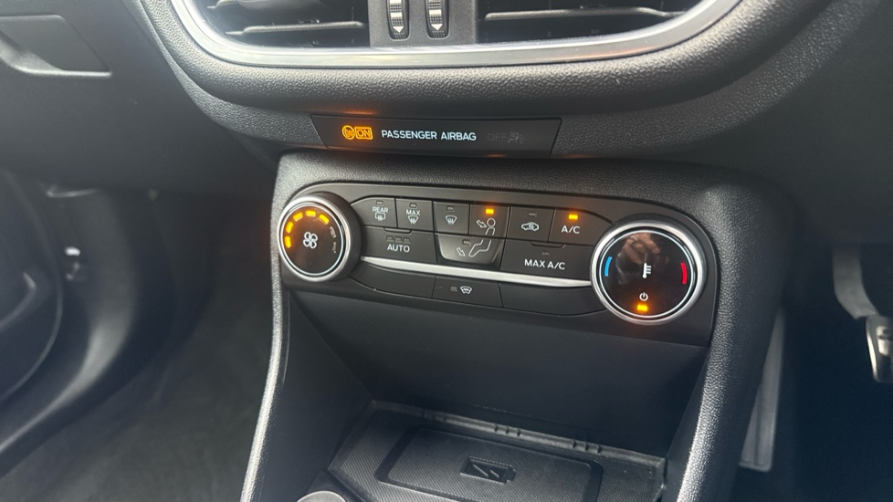 Ford Fiesta 1.0 EcoBoost Hybrid mHEV 155 ST-Line X Edition 5dr Petrol Hatchback - Image 44